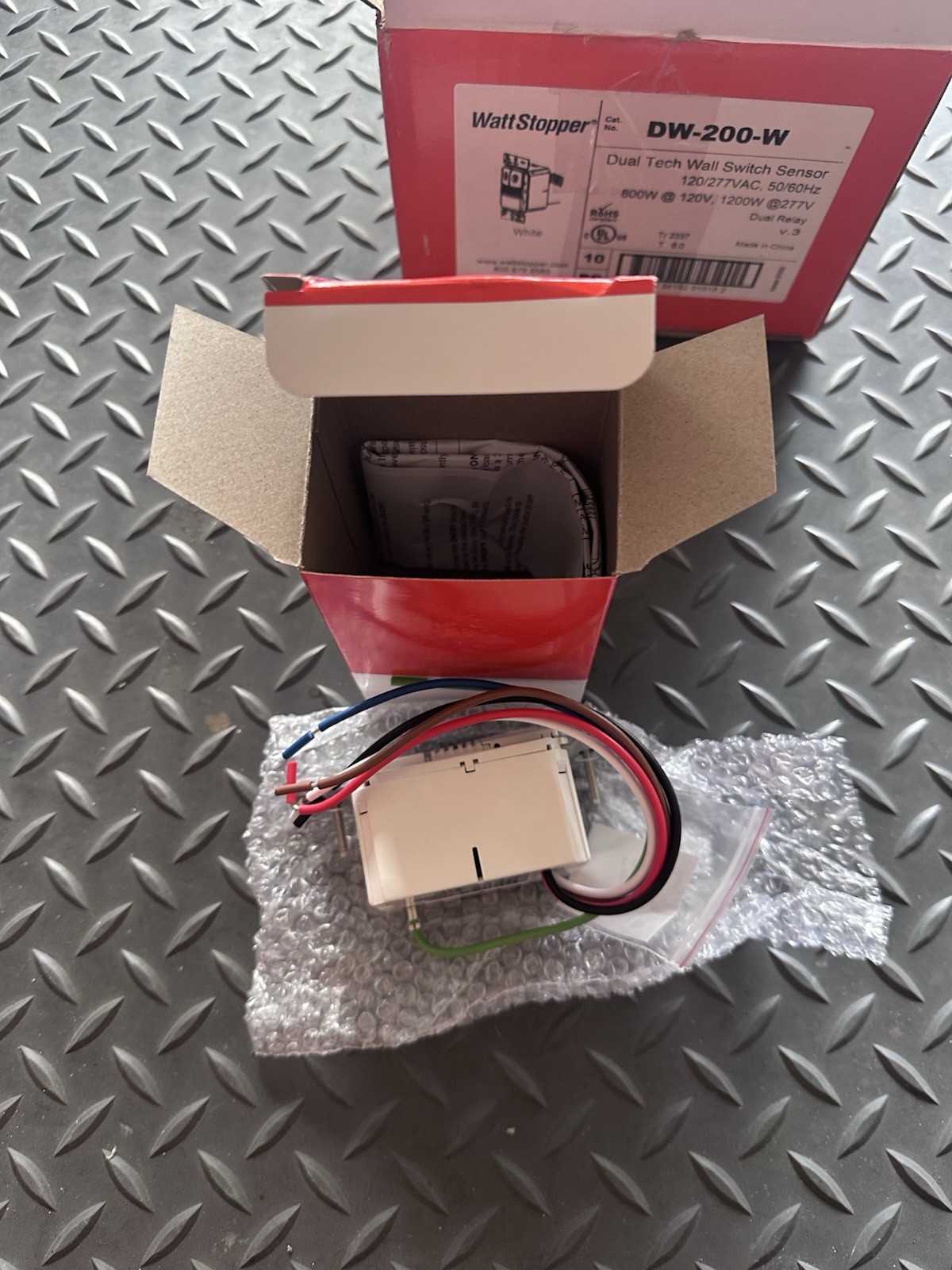Legrand DW-200-W Wall Switch Sensor