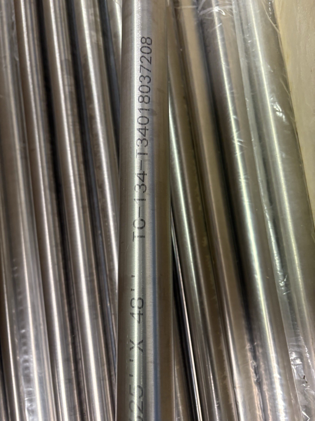 Titanium Round Bar 6AL-4V grade 5 On 1.375 X 36”