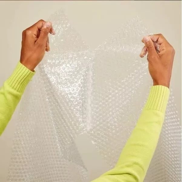 3/16″ SH Small Bubble Cushioning Wrap Padding Roll 250′ x 12″ Wide 250FT
