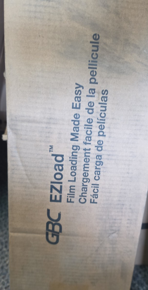 GBC EZload Laminating Roll Film 3 mil/1″ Core/25″ x 200’/ 2 rolls/Box
