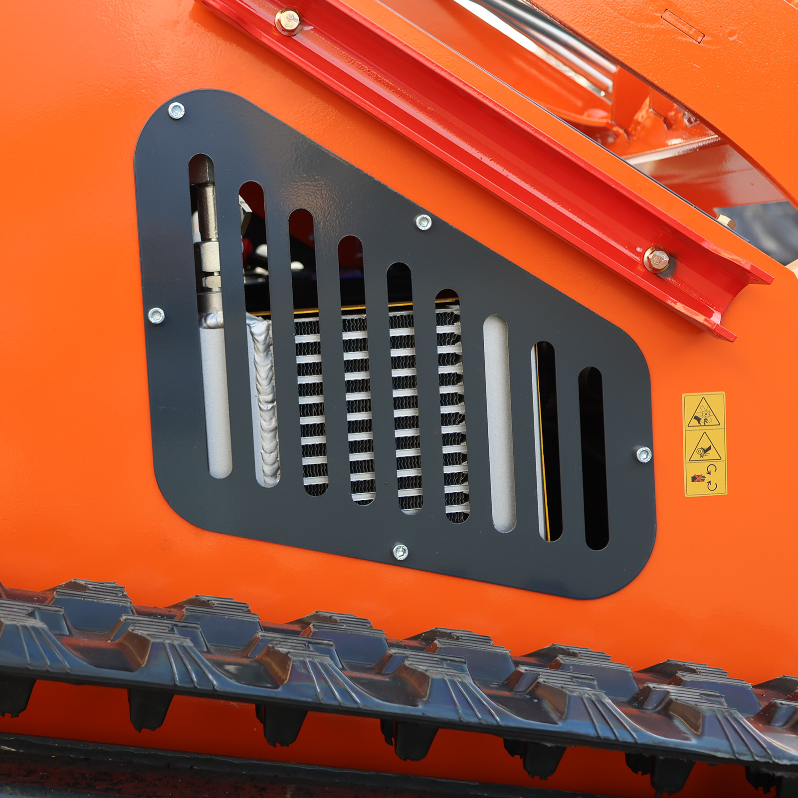 Free Shipping New MachPro MP-S330 Mini Skid Steer Track Loader 15HP Gasoline EPA