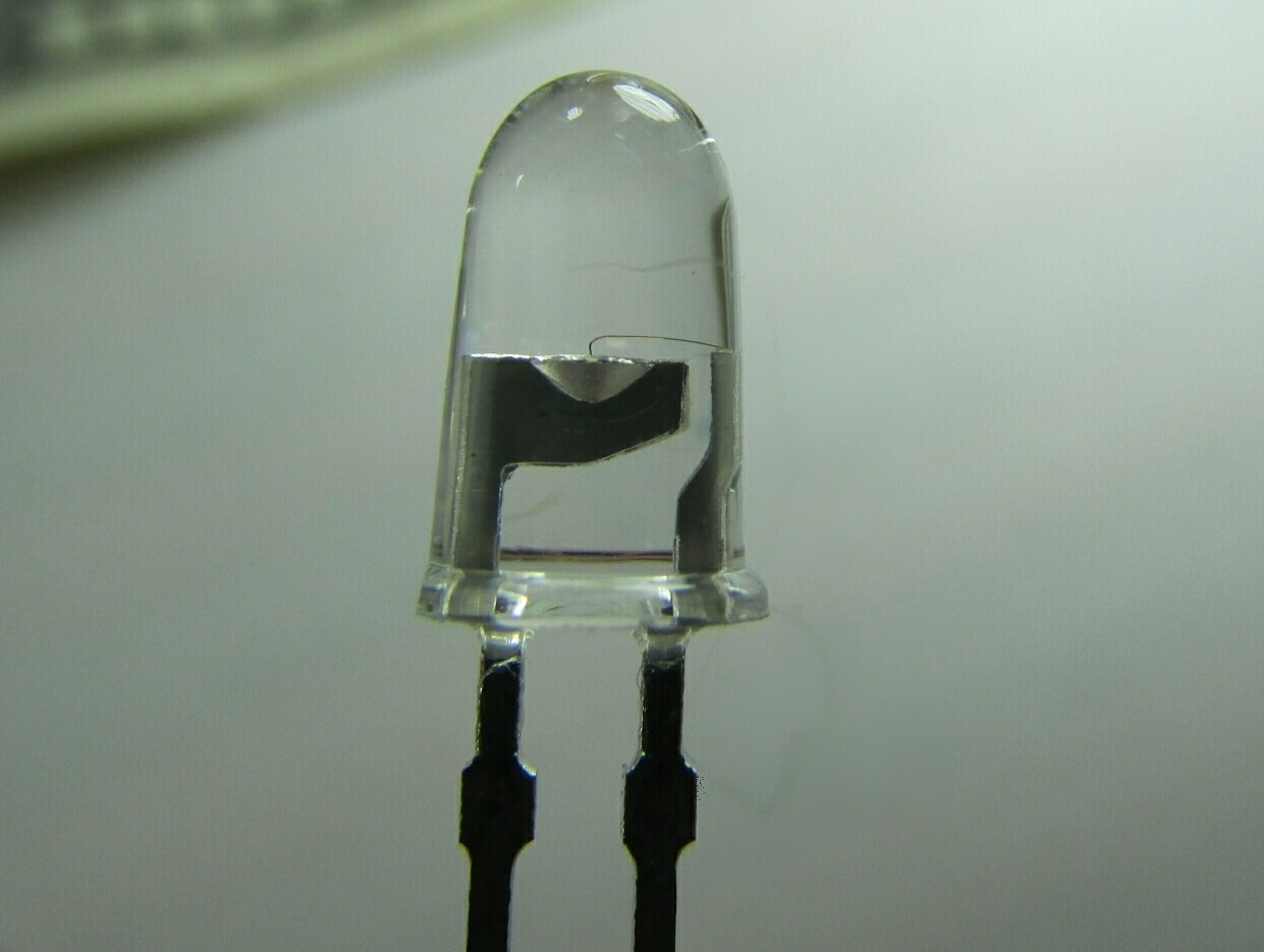 Lot 100 HP 5MM High Brightness Green LED 300 MCD 2.2 VDC 20 Deg 570 NM HLMP-8509