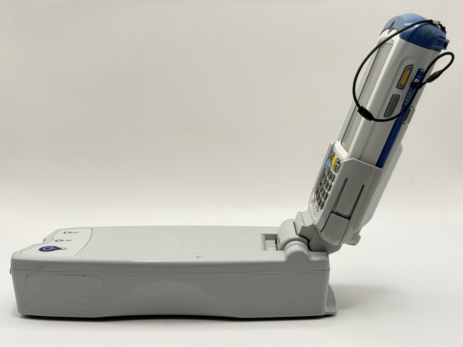 Epocal EPOC Reader & Host System – Tested Power On & UNLOCKED