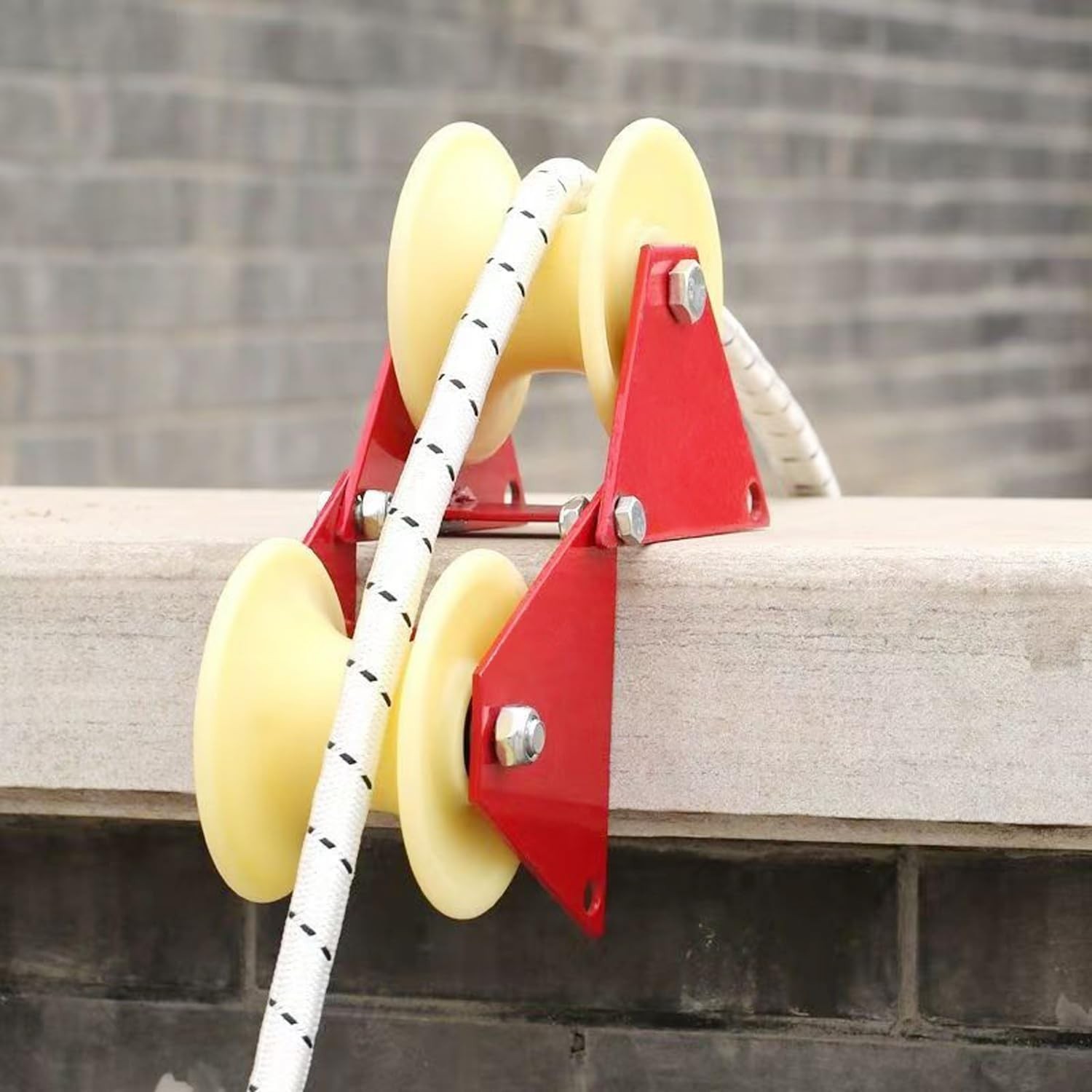 90 Degree Angle Lifting Pulley System Roof Top Rope Block & Tackle Pulley System