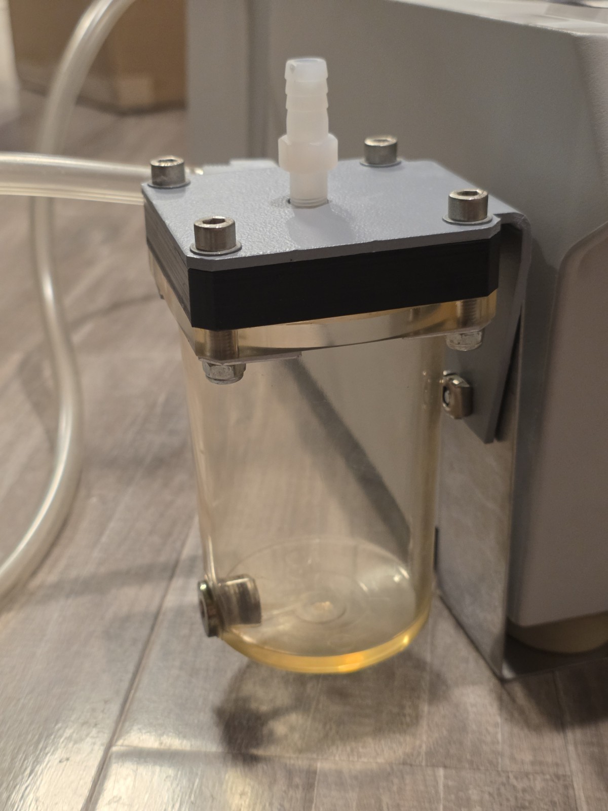 Eppendorf 5301 Vacufuge Centrifuge w/ Vac Pump & Rotor-Buyer Arranged Freight OK