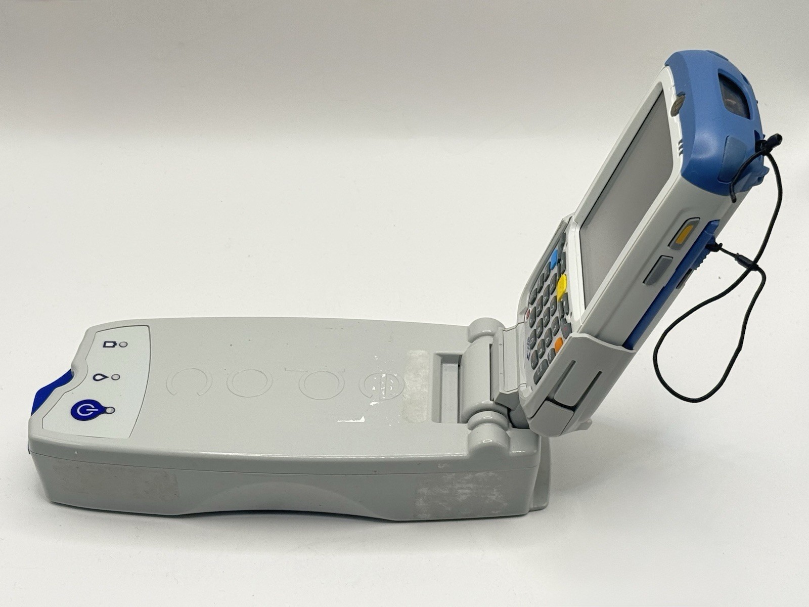 Epocal EPOC Reader & Host System with Power Supply – Tested Power On & UNLOCKED