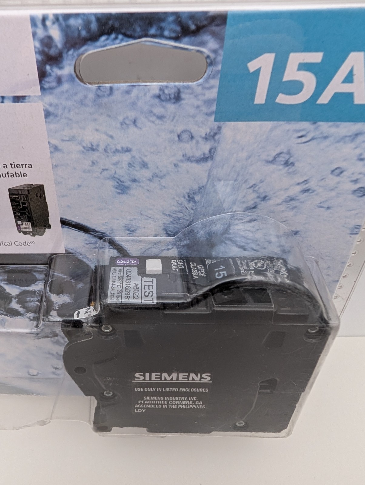 Siemens Plug-On Neutral Ground-Fault Circuit Interrupter 15A QF115ANP QPF2N