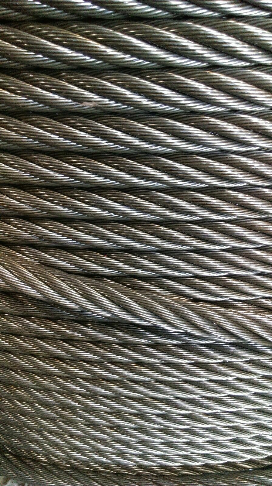 1/2″ Bright Wire Rope Steel Cable IWRC 6×26 (700 Feet)