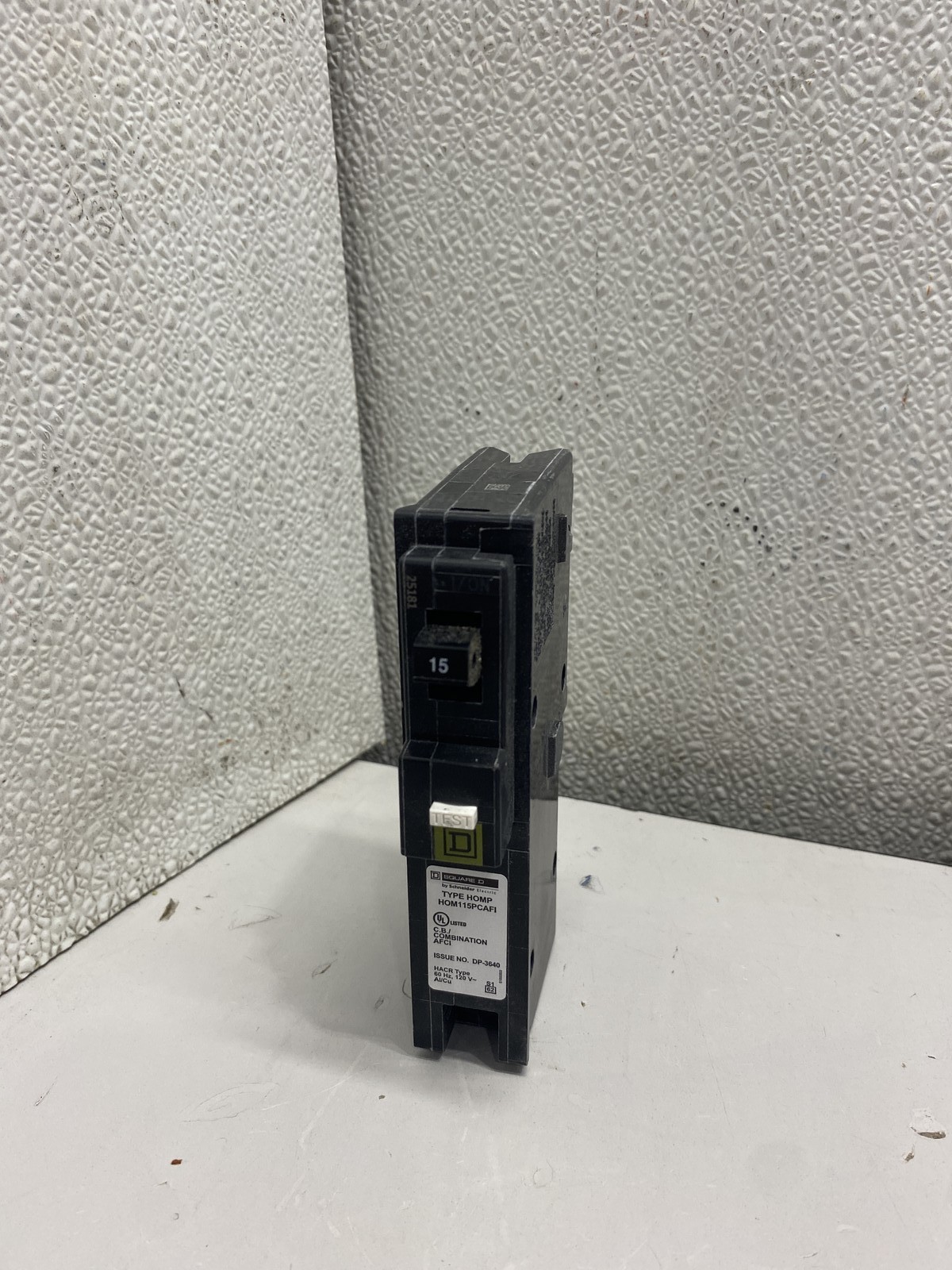 Lot of 5 SquareD/Homeline HOM115PCAFI Circuit Breaker 15A
