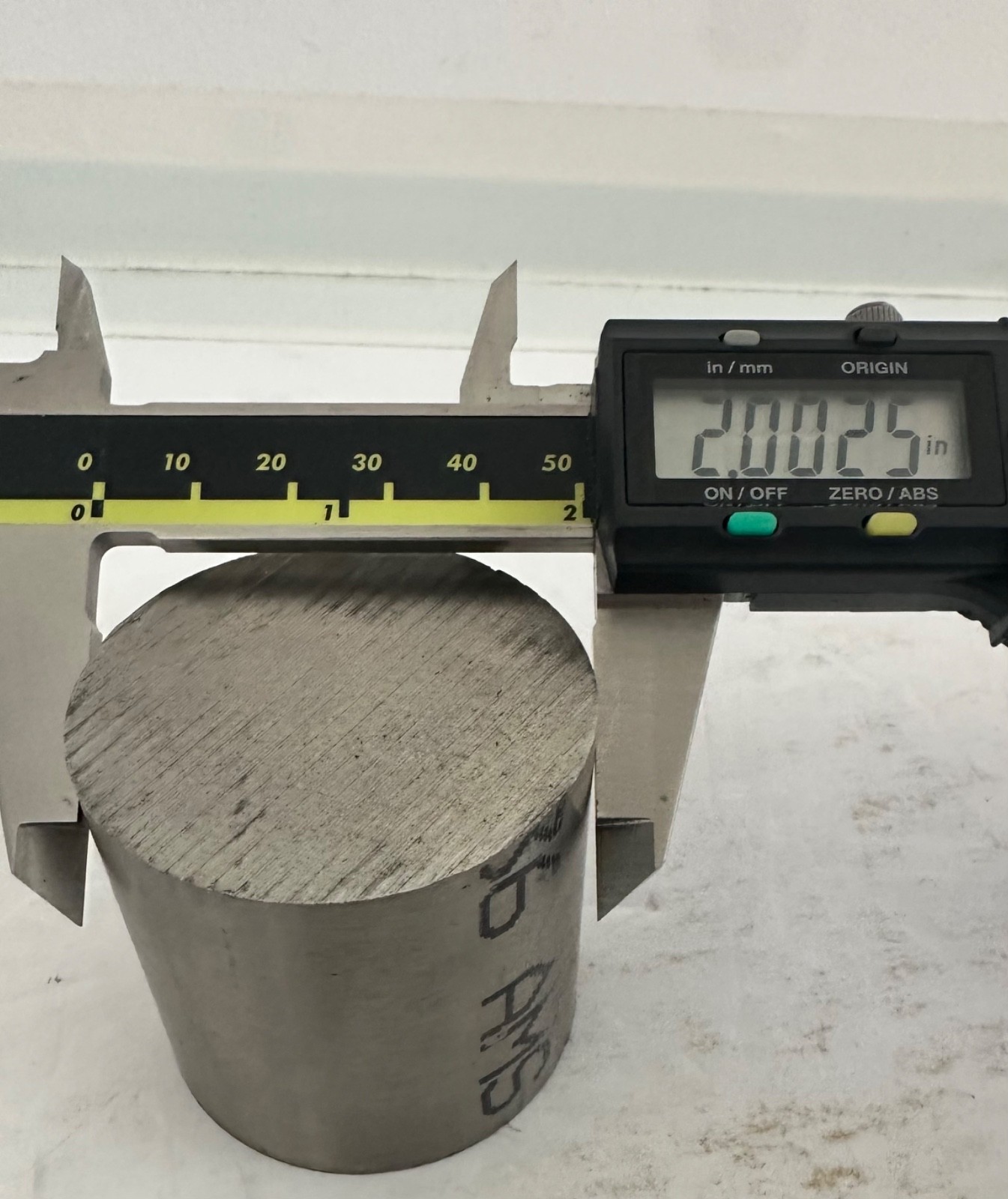 Titanium Round Bar 6AL-4V grade 5 RS56400 2.000 X. 1.90”