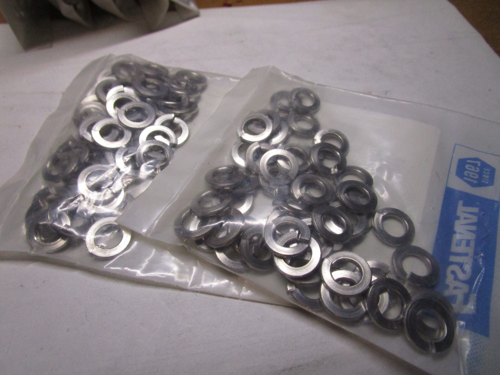 5/16″ 316 Stainless Steel Medium Split Lock Washer QTY 100
