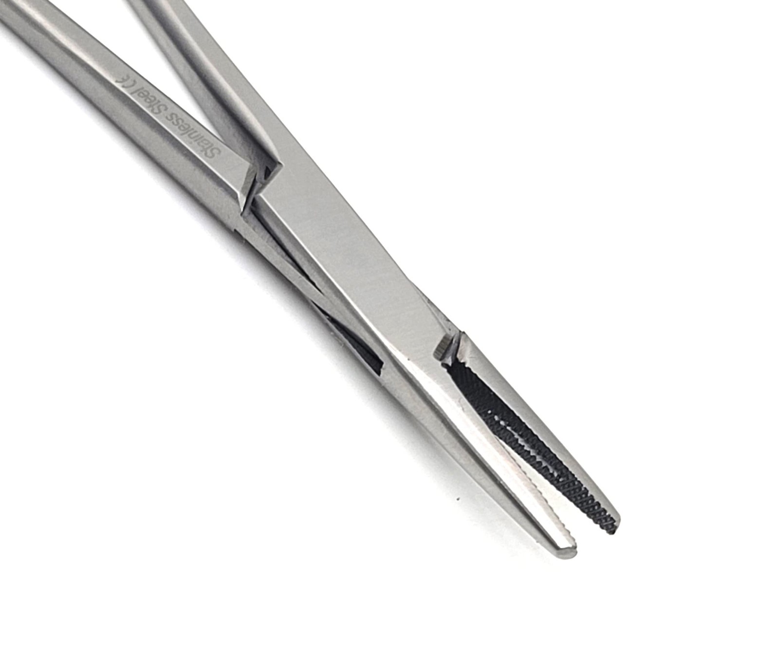 Premium Grade Mayo Hegar Needle Holder Driver 7″(17.8cm)