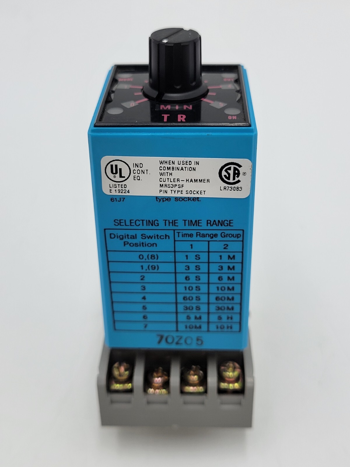 Cutler-Hammer TRN1P Electronic Timer 10A 120VAC 0-5 Min with D3PA2 Socket Base