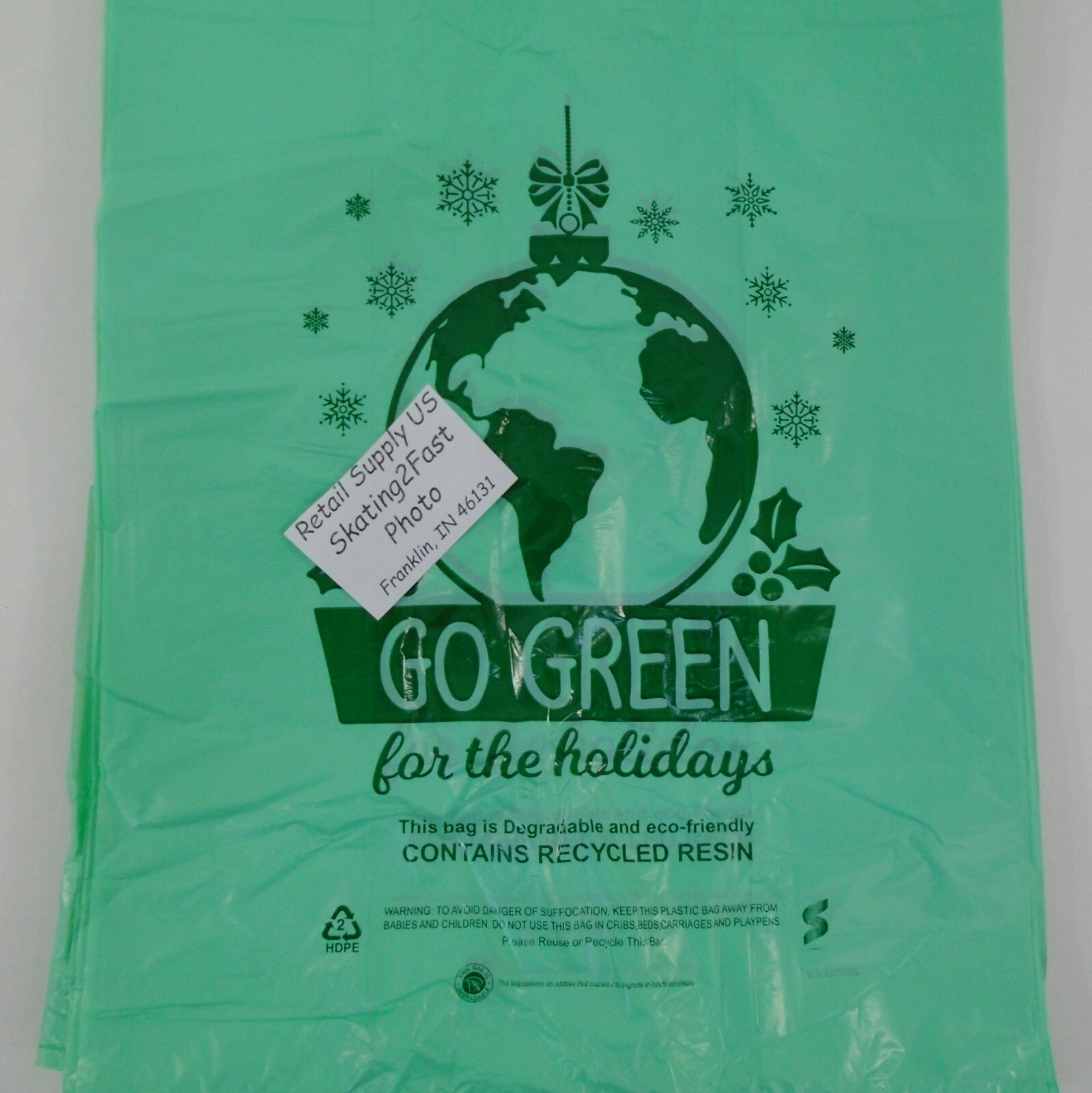 500 Qty. Go Green Holiday Degradable Plastic T-Shirt Bags Handles 11″x6″x21″