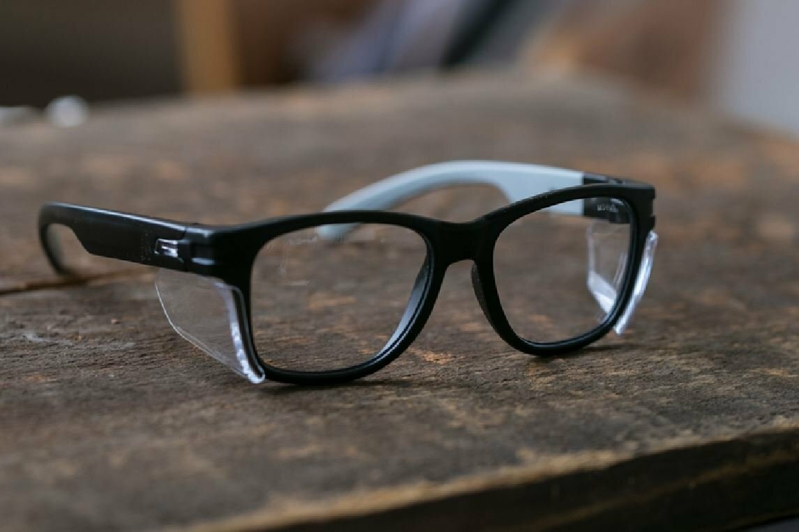 Magid Black Safety Glasses Iconic Design Series Y50BKAFC OSHA Approved