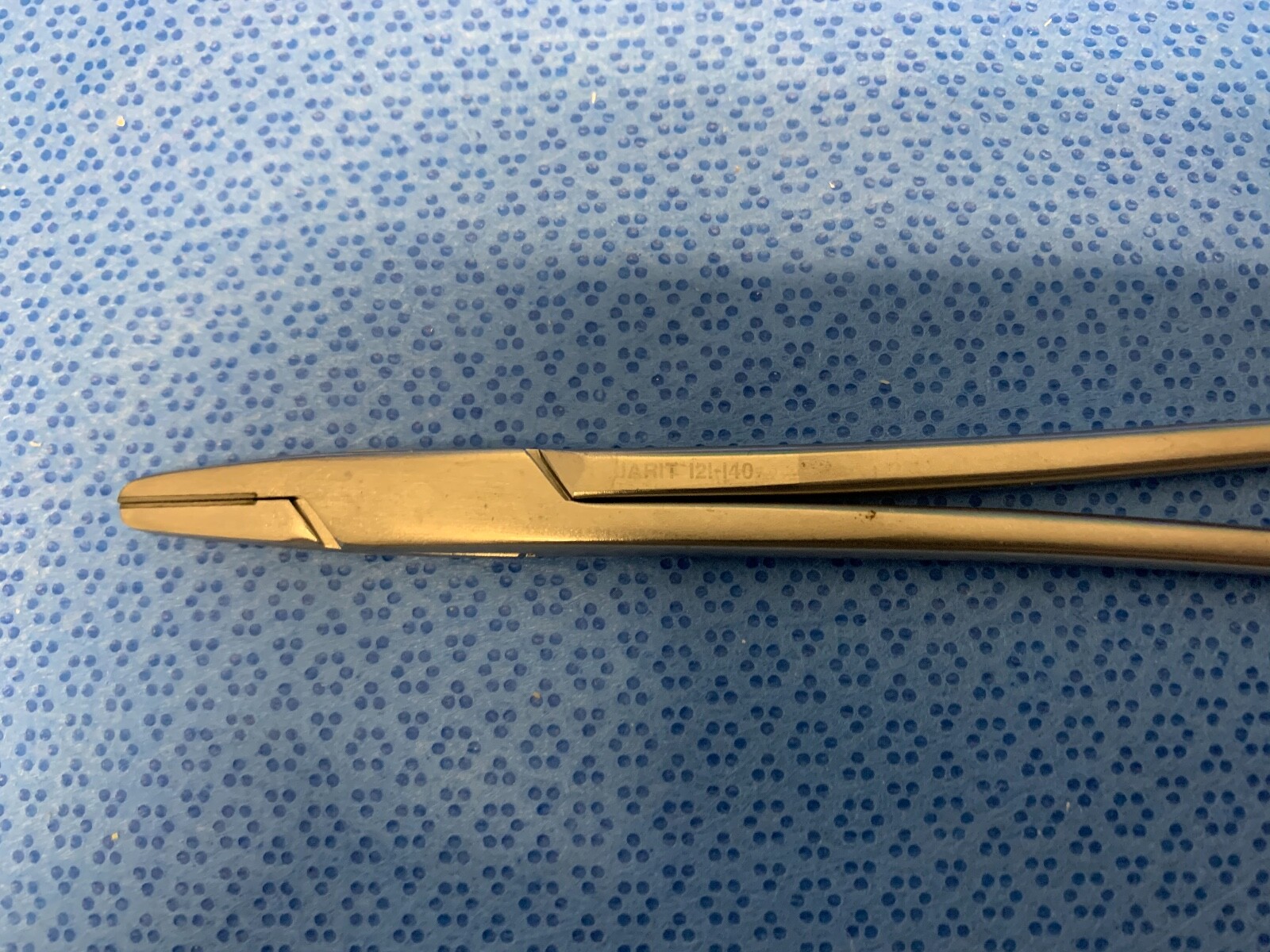 Jarit 121-140 7in (17.8cm) Mayo Hegar Needle holders