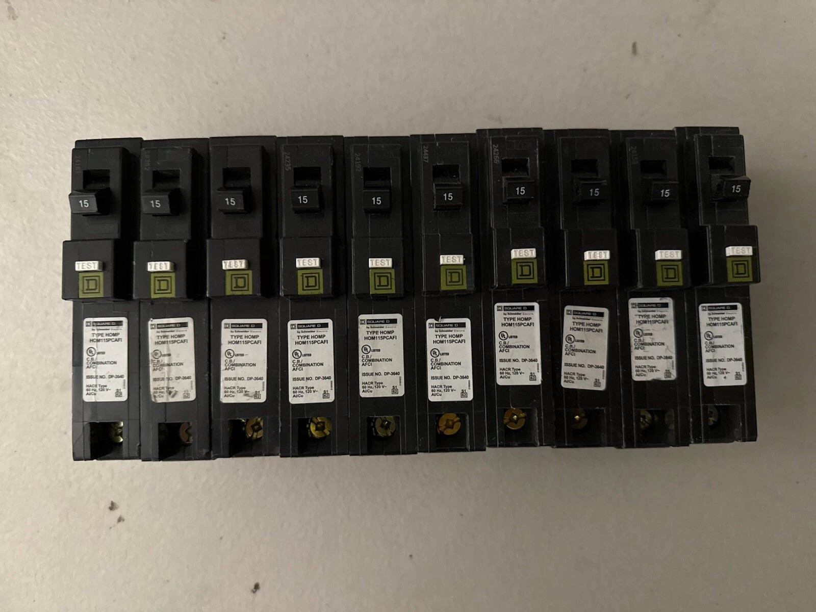 USED 10 PCS Square D HOM115PCAFI Circuit Breaker 15A AFCI Arc Fault